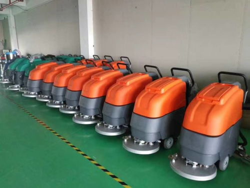 食品廠地面清潔利器 手推式洗地機在環氧地面與大理石瓷磚上的應用